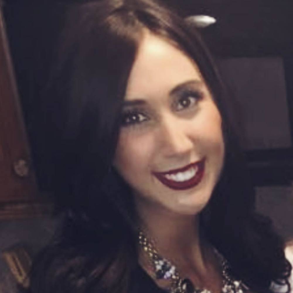 Meet your Posher, Danielle